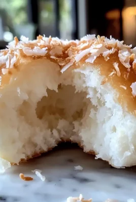 Deliciously Fluffy Chinese Coconut Buns for Sweet Moments